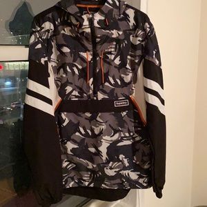 Super dry sweater size L